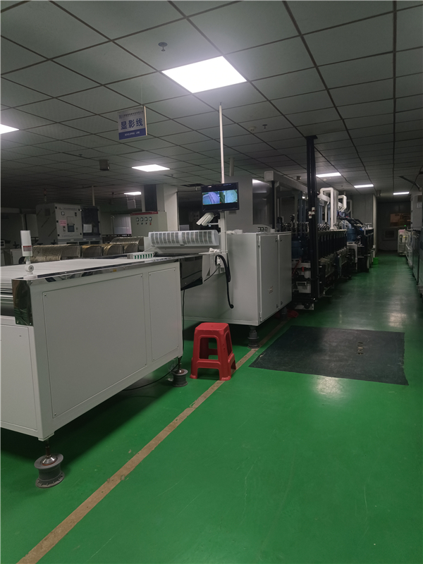 Line developing machine